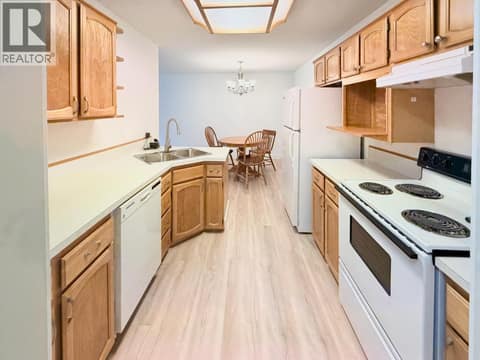 Photo 7 of 298 YORKTON Avenue Unit# 109, Main South, Penticton