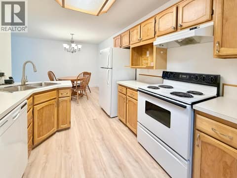 Photo 8 of 298 YORKTON Avenue Unit# 109, Main South, Penticton