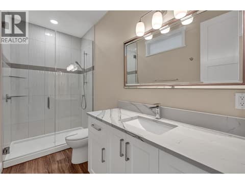 Main floor bathroom at 3984 Finnerty Road, Wiltse/Valleyview, Penticton