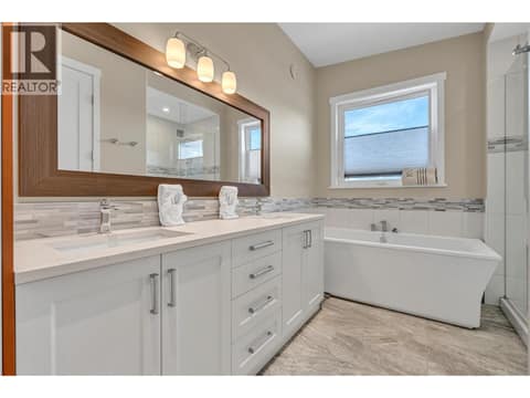 Primary Ensuite at 3984 Finnerty Road, Wiltse/Valleyview, Penticton