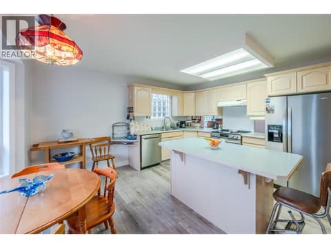 Photo 6 of 3400 Wilson Street Unit# 195, Main South, Penticton