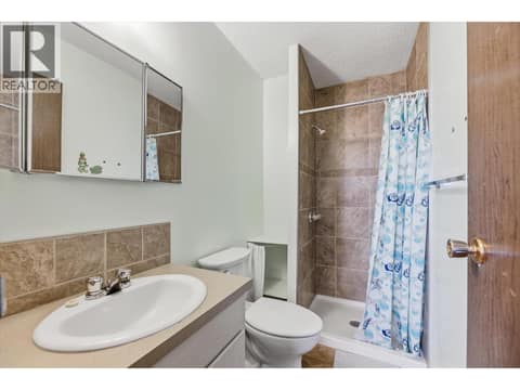 Photo 13 of 3605 15 Avenue, Mission Hill, Vernon