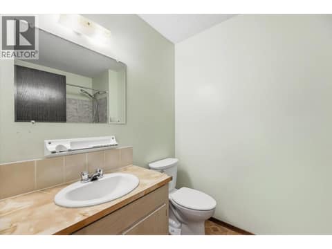 Photo 16 of 3605 15 Avenue, Mission Hill, Vernon