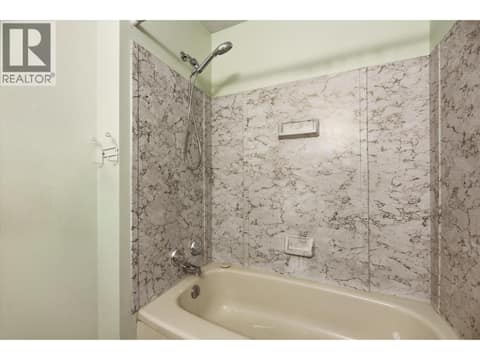 Photo 17 of 3605 15 Avenue, Mission Hill, Vernon