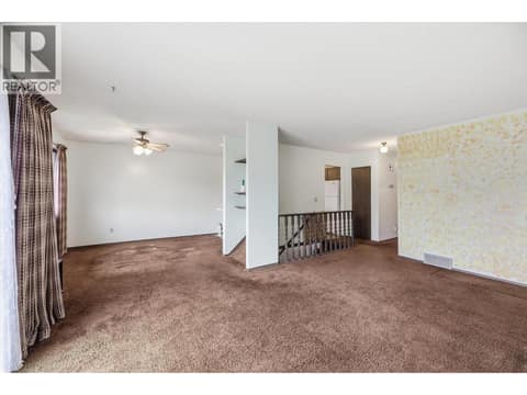 Photo 5 of 3605 15 Avenue, Mission Hill, Vernon