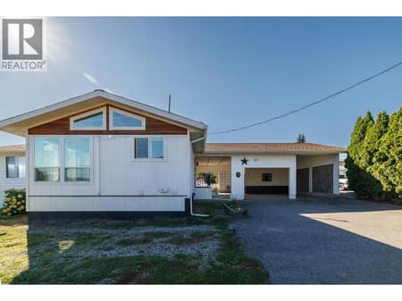 Photo 6 of 2575 Robinson Road, Lake Country East / Oyama
