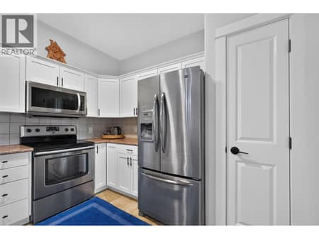 Photo 6 of 2551 Shoreline Drive Unit# 208, Lake Country North West