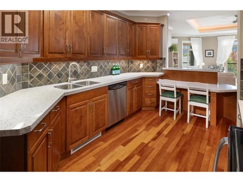 Photo 7 of 307 Whitman Road Unit# 406, North Glenmore, Kelowna
