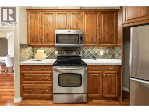 Photo 8 of 307 Whitman Road Unit# 406, North Glenmore, Kelowna