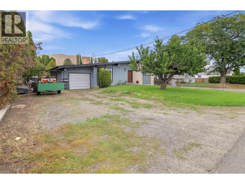 Photo 17 of 2306 Greenfield Avenue, Brocklehurst, Kamloops
