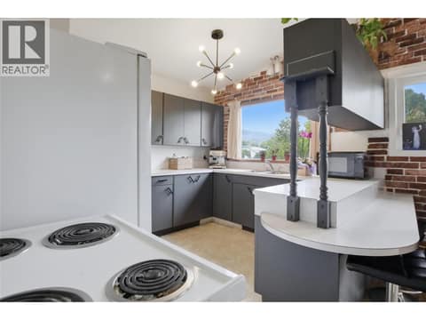Photo 22 of 2306 Greenfield Avenue, Brocklehurst, Kamloops