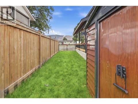 Photo 6 of 2306 Greenfield Avenue, Brocklehurst, Kamloops