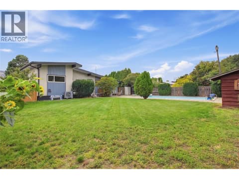 Photo 7 of 2306 Greenfield Avenue, Brocklehurst, Kamloops