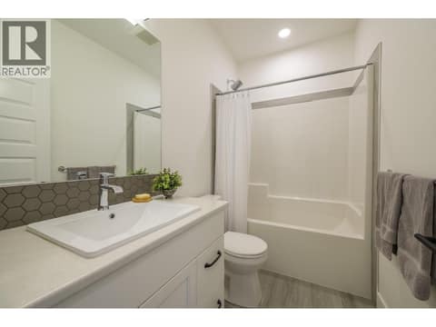 Photo 16 of 200 Grand Boulevard Unit# 159, Valleyview, Kamloops