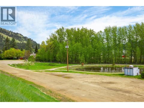 Photo 38 of 1879 Faulkner Avenue Unit# 4, Lumby Valley