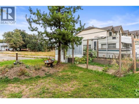 Photo 6 of 1879 Faulkner Avenue Unit# 4, Lumby Valley