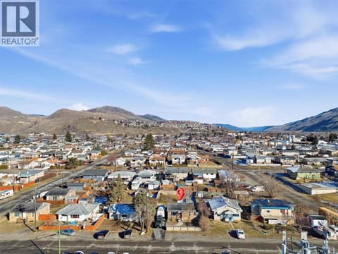 Photo 37 of 922 Westminster Avenue, North Kamloops