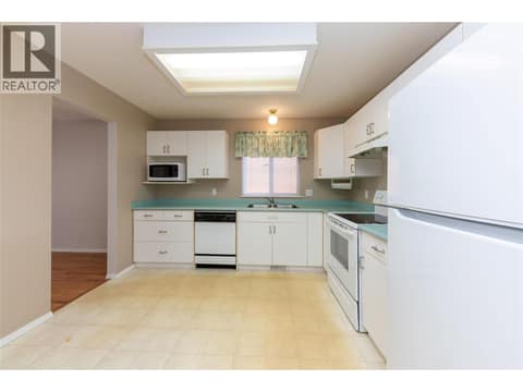 Photo 12 of 1285 14TH Street Unit# 30, Brocklehurst, Kamloops