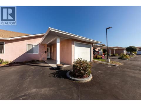 Photo 3 of 1285 14TH Street Unit# 30, Brocklehurst, Kamloops