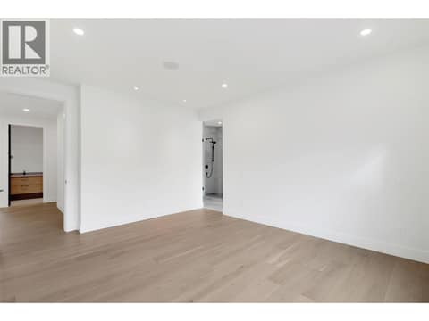 Master bedroom at 5533 Foothill Court, Kettle Valley, Kelowna