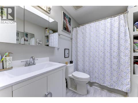 Photo 13 of 830 Mitchell Road, Rutland South, Kelowna