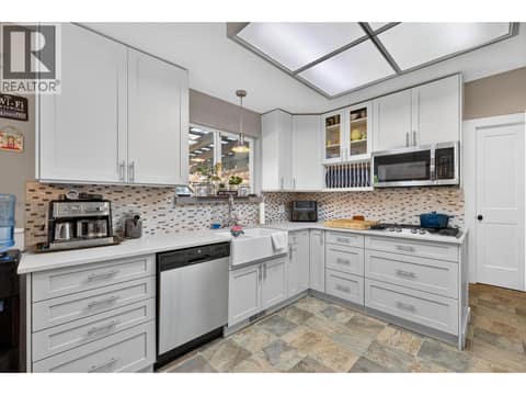 Photo 11 of 10657 Cheryl Road, Lake Country East / Oyama