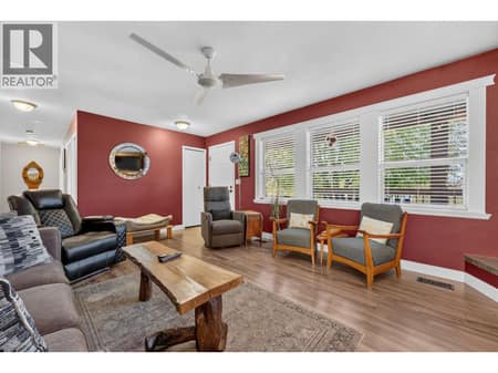 Photo 6 of 10657 Cheryl Road, Lake Country East / Oyama
