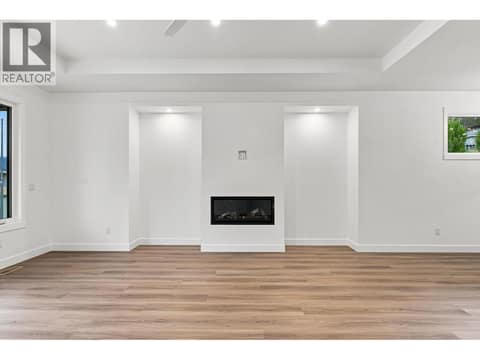 Photo 11 of 491 Clifton Road N, Glenmore, Kelowna