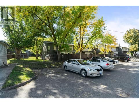 Photo 35 of 1809 40 Avenue Unit# 19, Harwood, Vernon