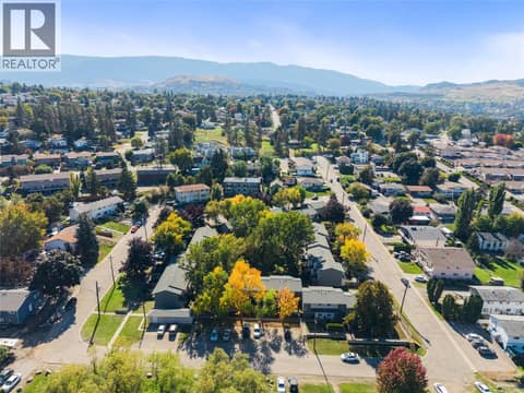 Photo 40 of 1809 40 Avenue Unit# 19, Harwood, Vernon