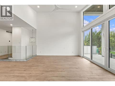 Photo 18 of 487 Clifton Road N, Glenmore, Kelowna
