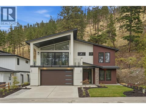 Photo 2 of 487 Clifton Road N, Glenmore, Kelowna