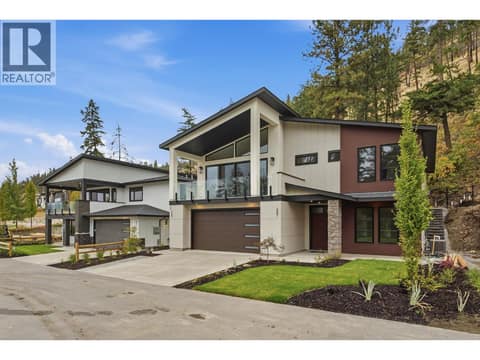 Photo 3 of 487 Clifton Road N, Glenmore, Kelowna