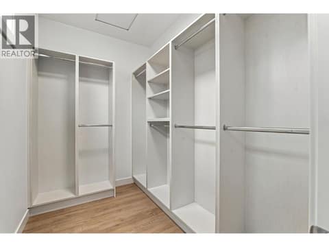 Primary Walk-in at 487 Clifton Road N, Glenmore, Kelowna