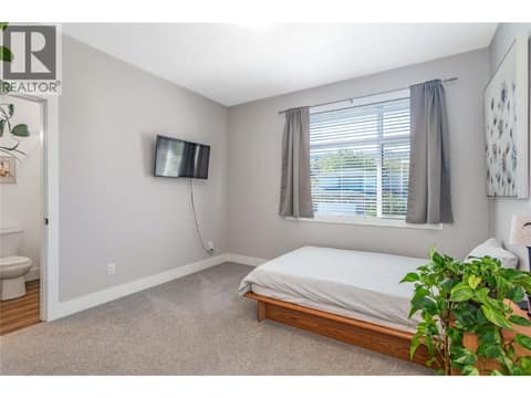 Bedroom 2 - Upper Floor at 1528 FAWN RUN Drive, Upper Mission, Kelowna