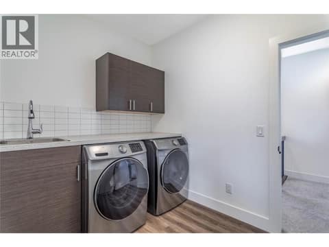 Laundry Room at 1528 FAWN RUN Drive, Upper Mission, Kelowna