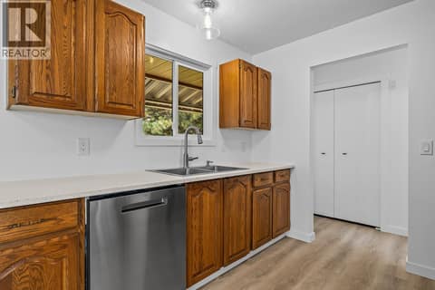 Photo 10 of 748 Hollywood Road N, Rutland North, Kelowna