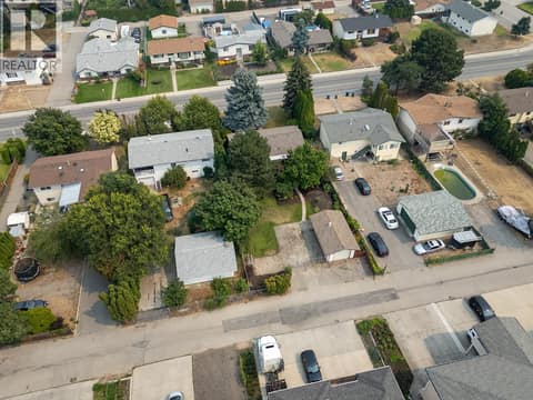 Photo 41 of 748 Hollywood Road N, Rutland North, Kelowna