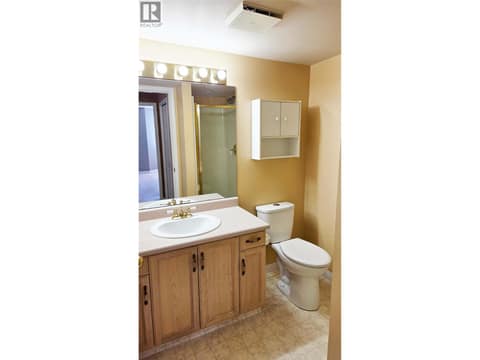 Main Bathroom at 255 Aurora Crescent Unit# 204, Rutland North, Kelowna