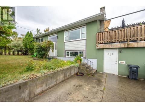 Photo 32 of 902 Maccleave Avenue, Columbia/Duncan, Penticton