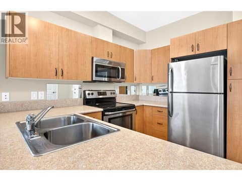 Photo 4 of 755 Mayfair Street Unit# 423, Brocklehurst, Kamloops