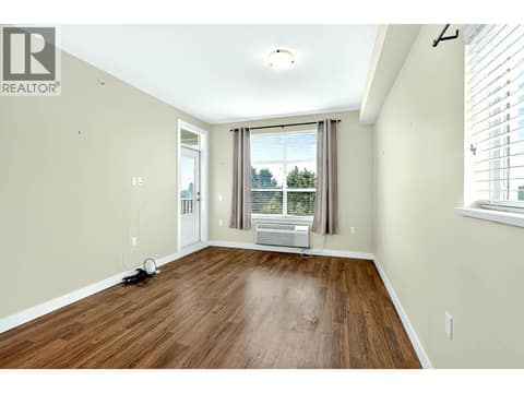 Photo 9 of 755 Mayfair Street Unit# 423, Brocklehurst, Kamloops