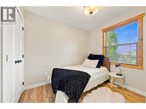 Photo 7 of 1201 PLEASANT Street, South Kamloops