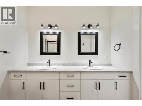 Photo 21 of 11815 Grant Avenue Unit# 102, Main Town, Summerland