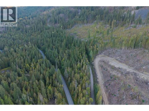 Photo 11 of 1937 Lumby Mabel Lake Road, Lumby Valley