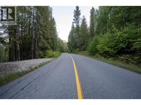 Photo 9 of 1937 Lumby Mabel Lake Road, Lumby Valley