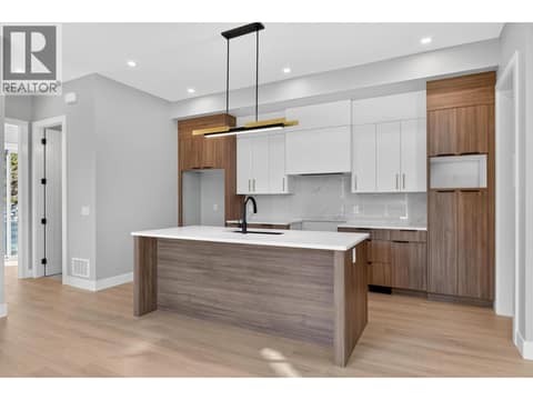 Photo 6 of 757 Barnaby Road Unit# 3, Upper Mission, Kelowna
