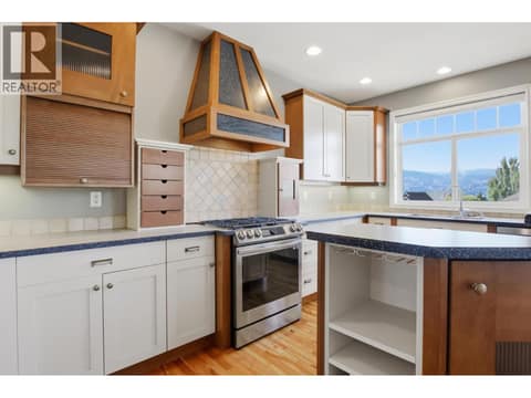 Photo 11 of 317 Mariposa Court, Sun Rivers, Kamloops