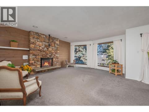 Photo 16 of 1604 39A Avenue, East Hill, Vernon