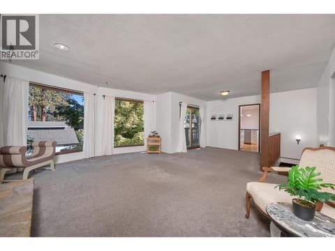 Photo 18 of 1604 39A Avenue, East Hill, Vernon